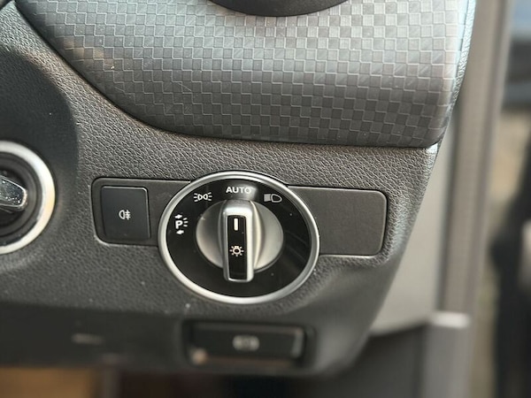 Used Mercedes-Benz A-Class 2017 for sale - 76177342: Photo 18