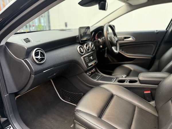 Used Mercedes-Benz A-Class 2017 for sale - 76177342: Photo 25