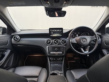 Used Mercedes-Benz A-Class 2017 for sale - 76177342: Photo 3