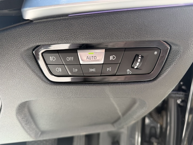 Used BMW 3 Series 2019 for sale - 77765967: Photo 17