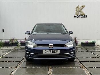 Used Volkswagen Golf 2017 for sale - 76263825: Photo 2