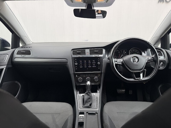 Used Volkswagen Golf 2017 for sale - 76263825: Photo 3