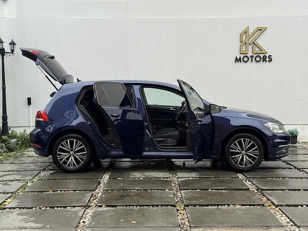 Used Volkswagen Golf 2017 for sale - 76263825: Photo 5