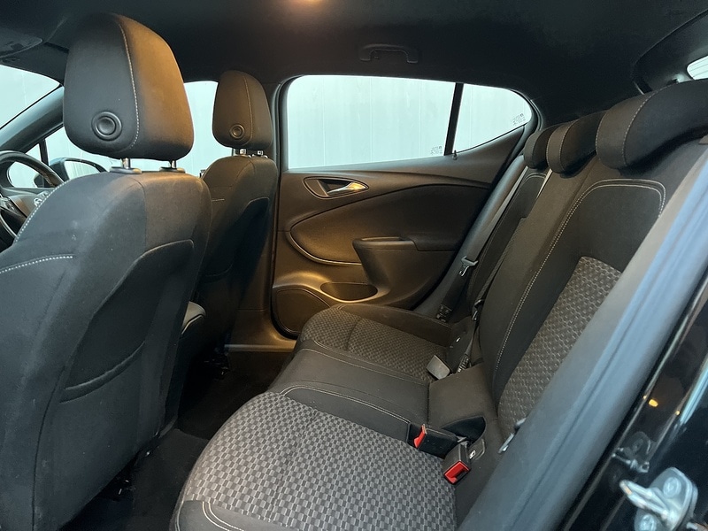 Used Vauxhall Astra 2016 for sale - 77140308: Photo 32