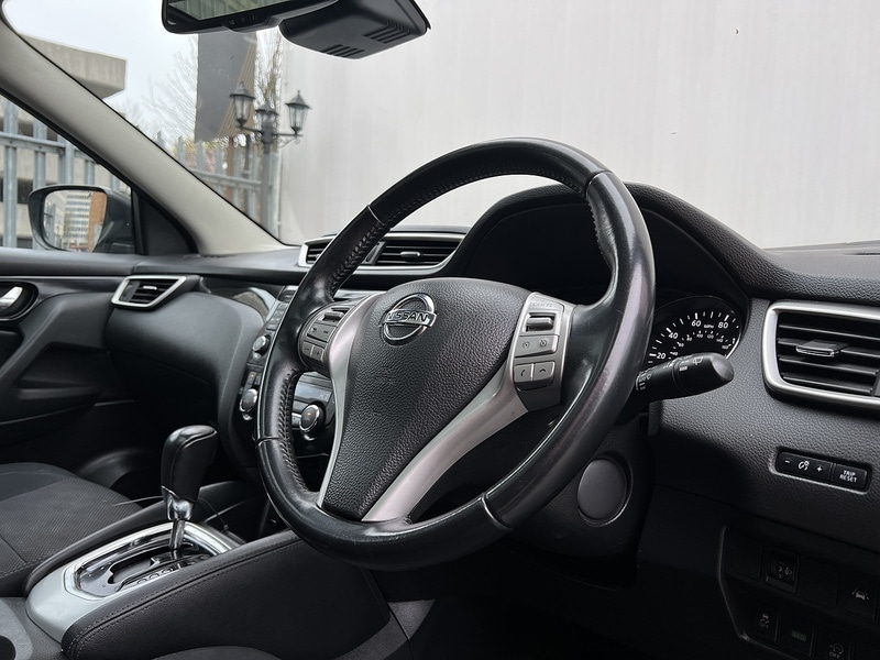 Used Nissan Qashqai 2017 for sale - 76986529: Photo 3