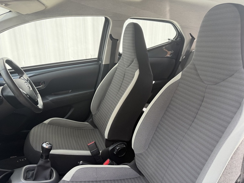 Used Toyota AYGO 2019 for sale - 78016582: Photo 31