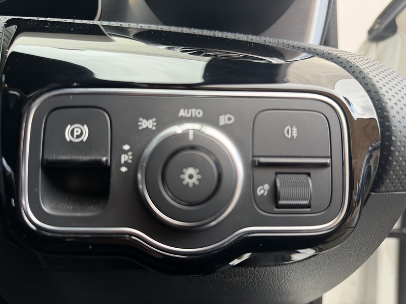 Used Mercedes-Benz A-Class 2018 for sale - 78016630: Photo 19