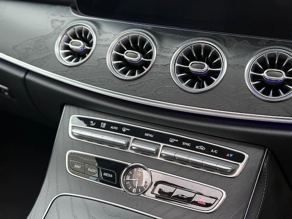 Used Mercedes-Benz E-Class 2019 for sale - 76193881: Photo 17