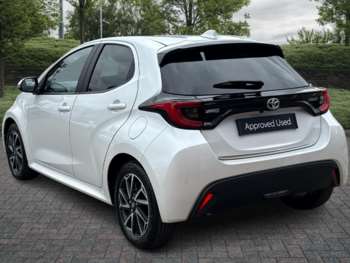 Used Toyota Yaris 2022 for sale - 74547654: Photo