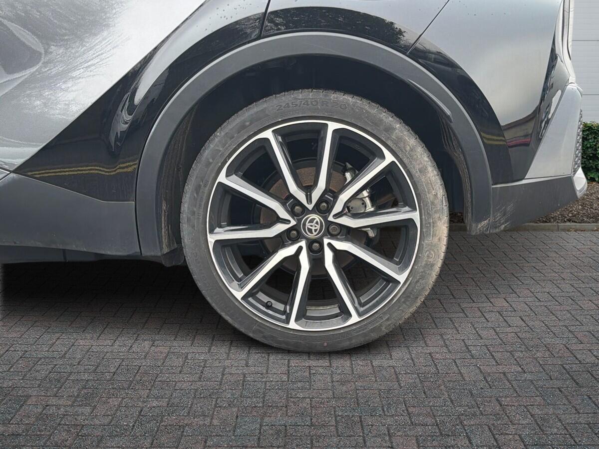 Used Toyota C-HR 2024 for sale - 76716780: Photo 6