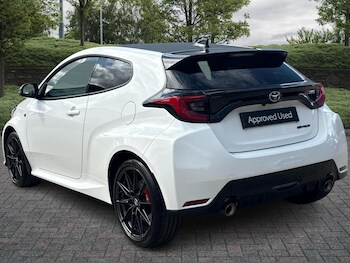 Used Toyota Yaris 2021 for sale - 75031757: Photo