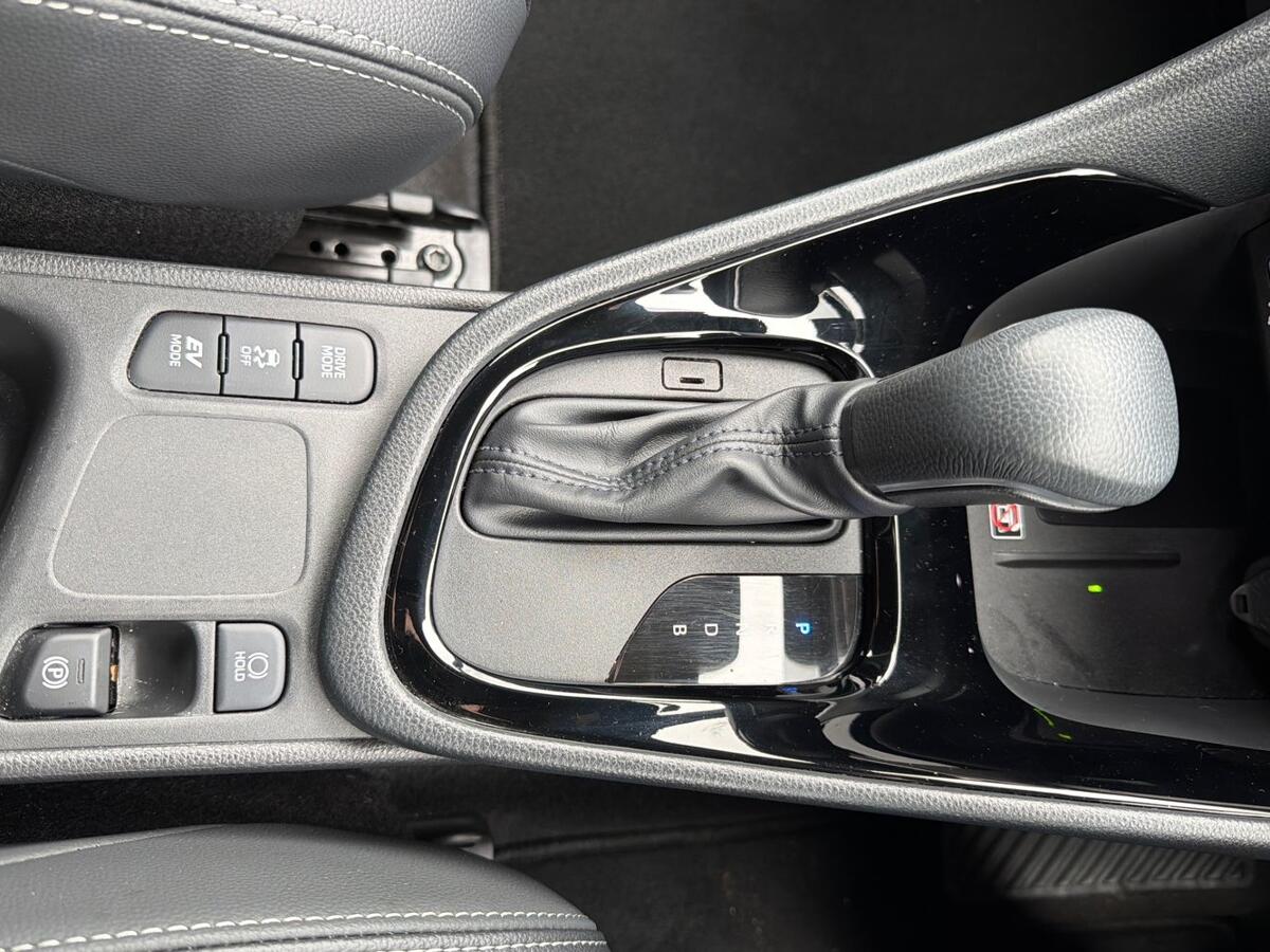 Used Toyota Yaris 2024 for sale - 78049078: Photo 16