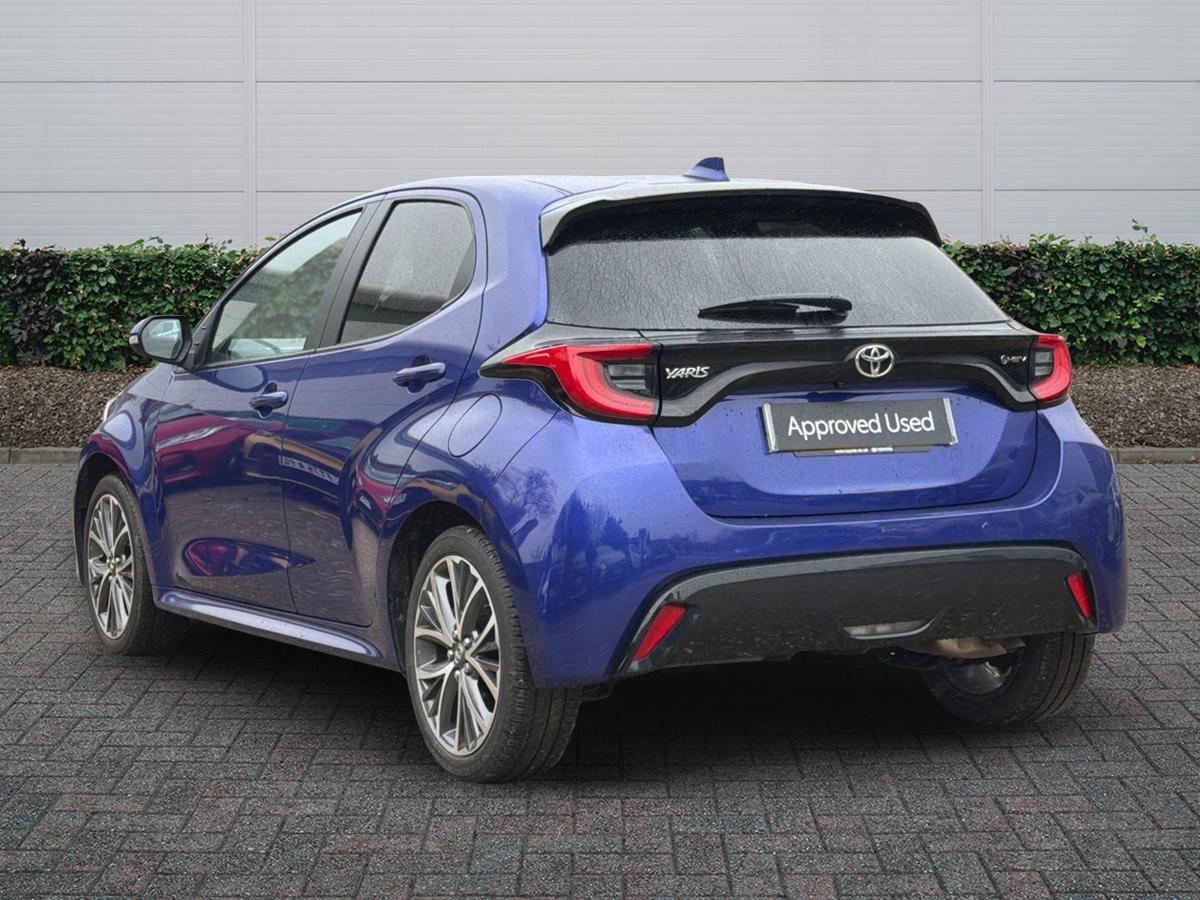 Used Toyota Yaris 2024 for sale - 78049078: Photo 2