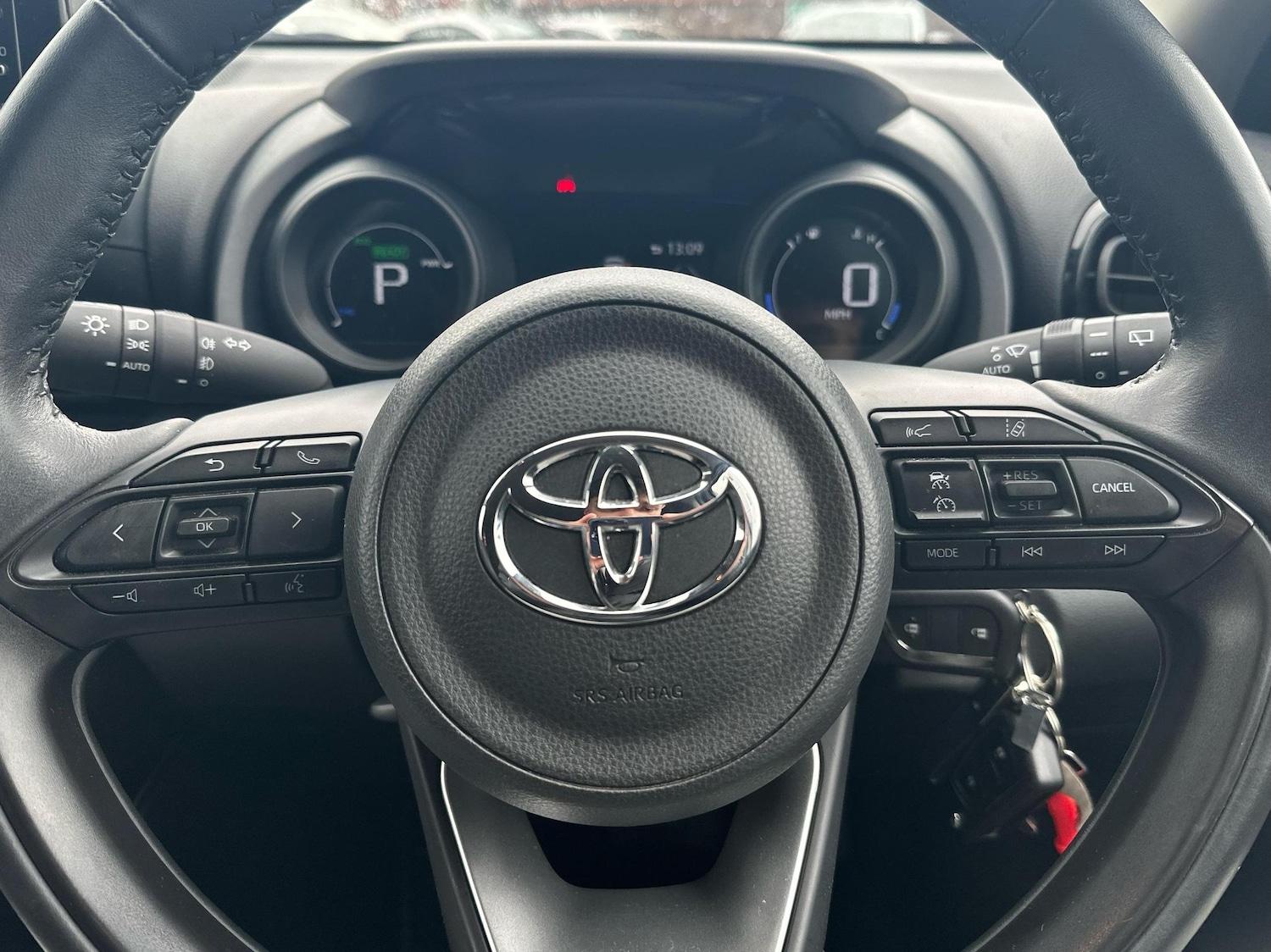 Used Toyota Yaris 2023 for sale - 76647382: Photo 8
