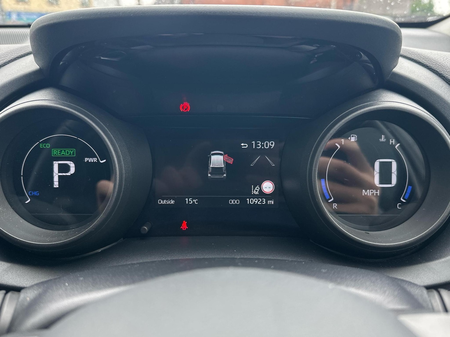 Used Toyota Yaris 2023 for sale - 76647382: Photo 9