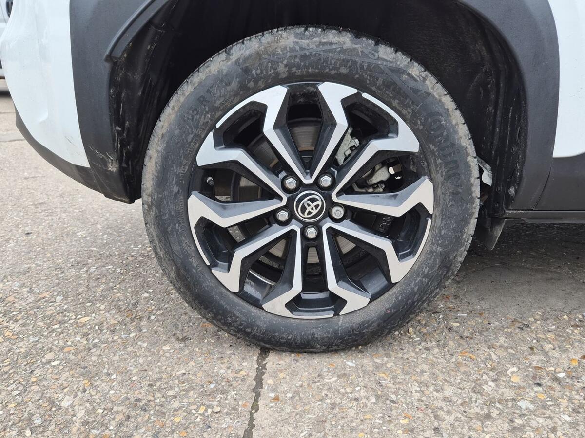 Used Toyota Yaris Cross 2023 for sale - 78088243: Photo 14