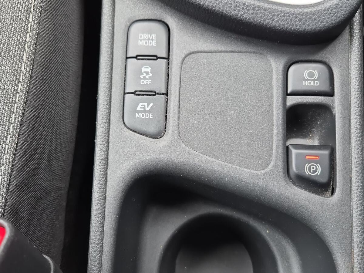 Used Toyota Yaris Cross 2023 for sale - 78088243: Photo 21