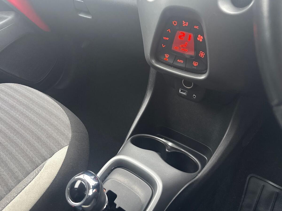 Used Toyota AYGO 2019 for sale - 77401186: Photo 14