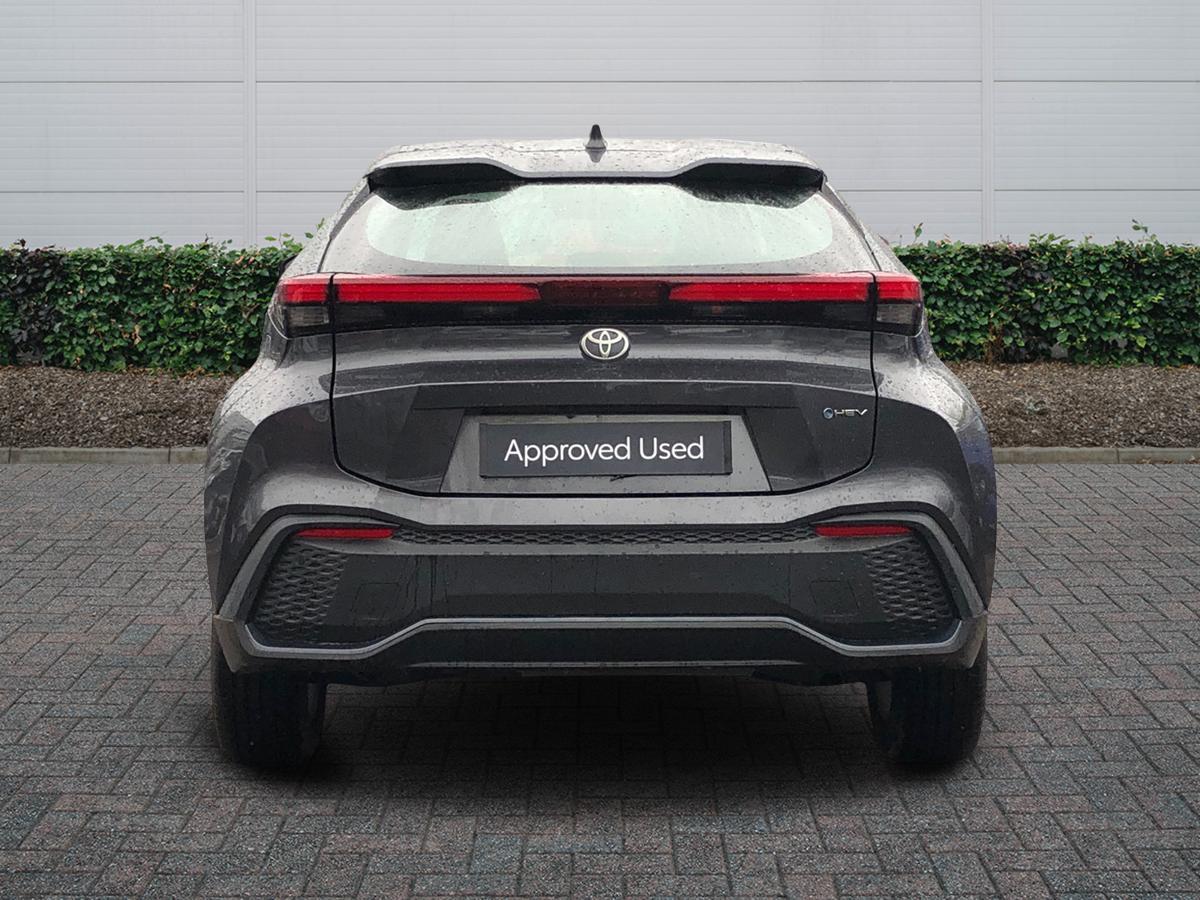 Used Toyota C-HR 2024 for sale - 76800565: Photo 4