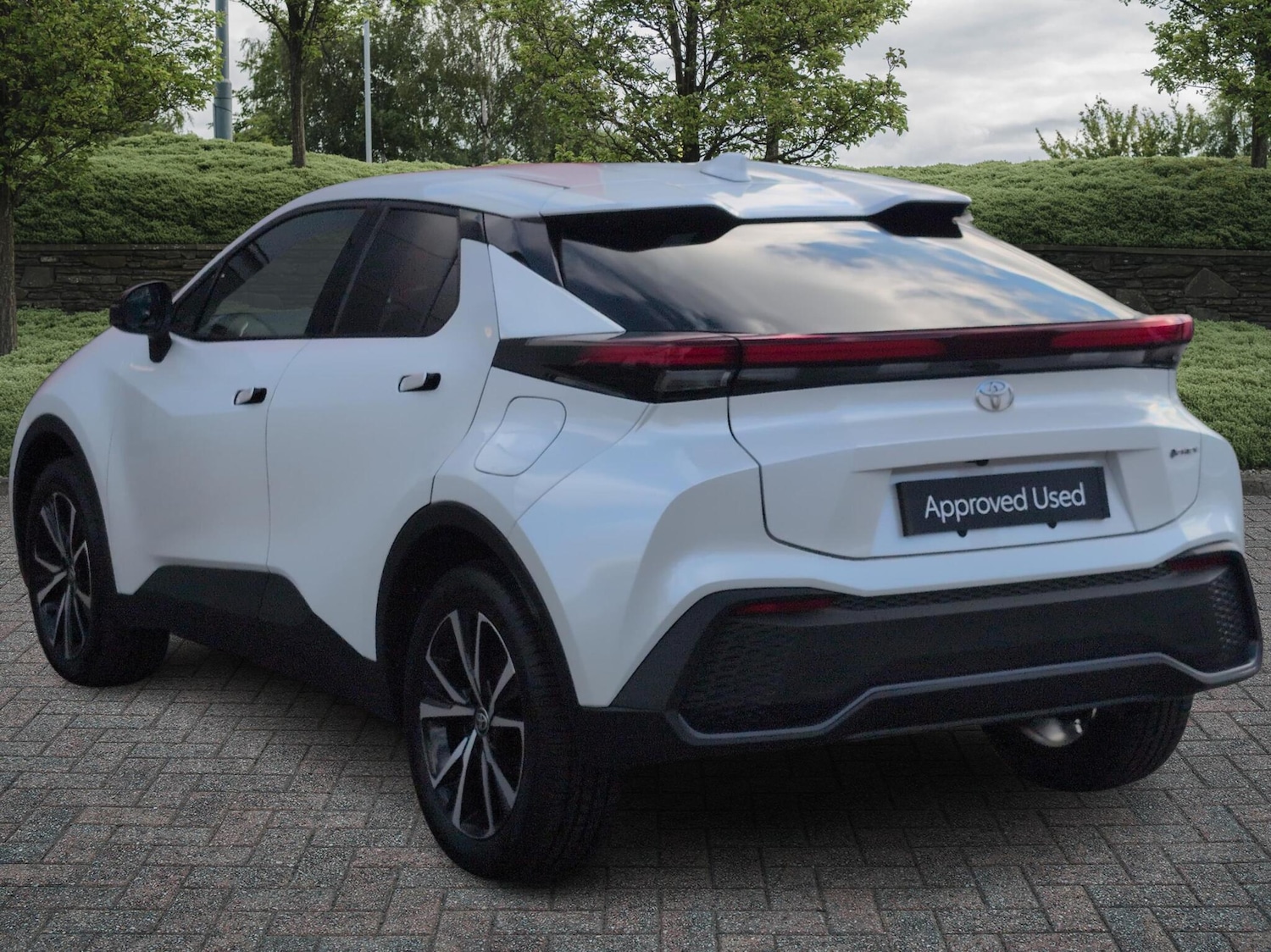 Used Toyota C-HR 2025 for sale - 77739424: Photo 4