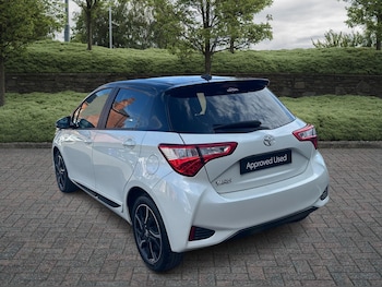 Used Toyota Yaris 2018 for sale - 75929373: Photo