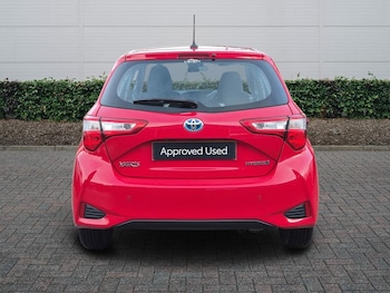 Used Toyota Yaris 2019 for sale - 76635371: Photo