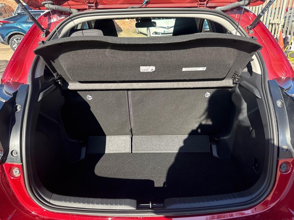 Used Toyota Yaris 2021 for sale - 77941557: Photo 10