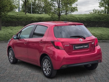 Used Toyota Yaris 2016 for sale - 76190633: Photo 4