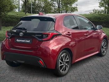 Used Toyota Yaris 2021 for sale - 76523262: Photo