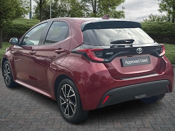 Used Toyota Yaris 2021 for sale - 76523262: Photo