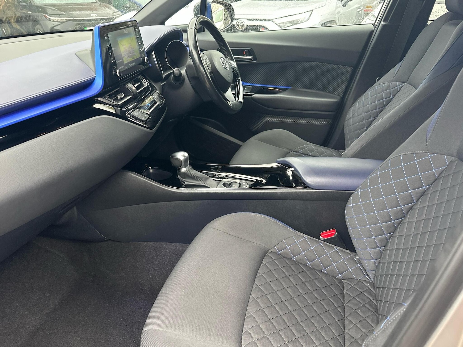 Used Toyota C-HR 2020 for sale - 76381504: Photo 10