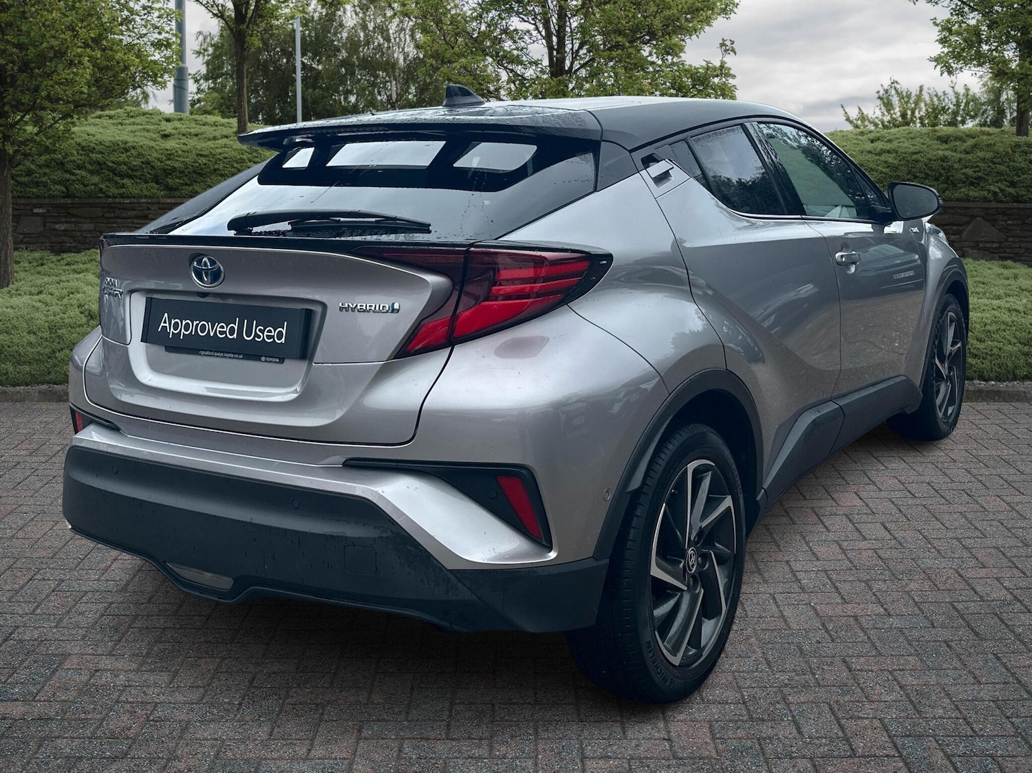 Used Toyota C-HR 2020 for sale - 76381504: Photo 2