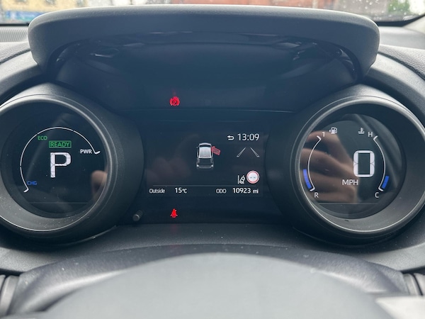 Used Toyota Yaris 2023 for sale - 76309337: Photo 9