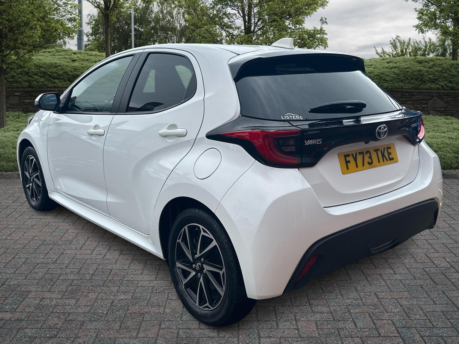 Used Toyota Yaris 2023 for sale - 76434230: Photo 4