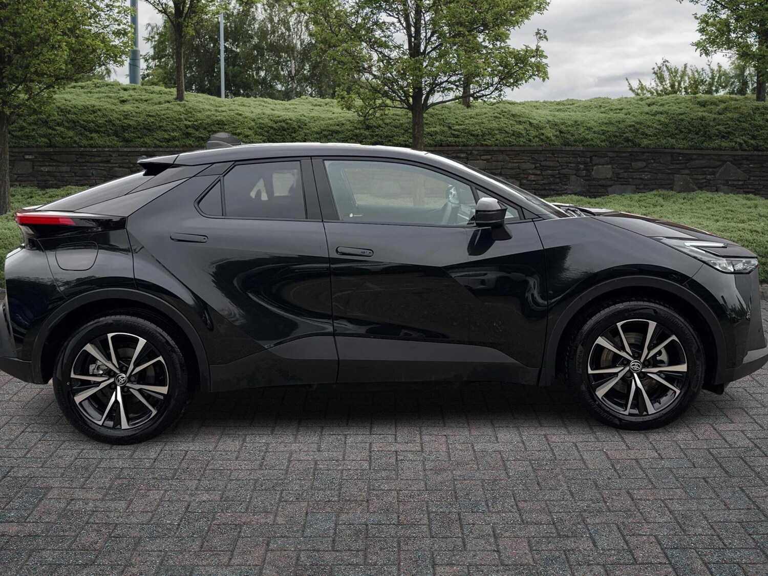 Used Toyota C-HR 2024 for sale - 76168383: Photo 16