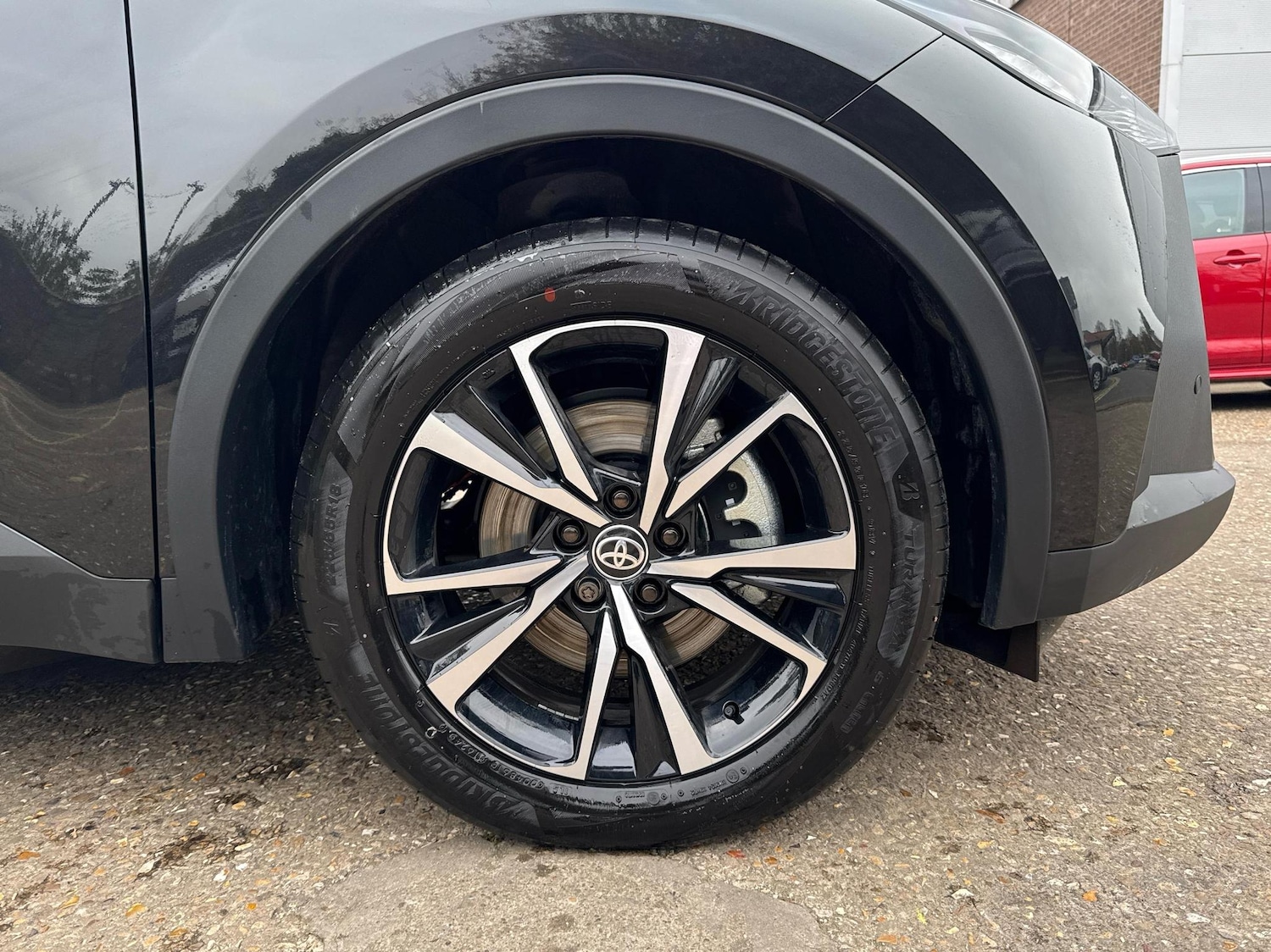 Used Toyota C-HR 2024 for sale - 76168383: Photo 18