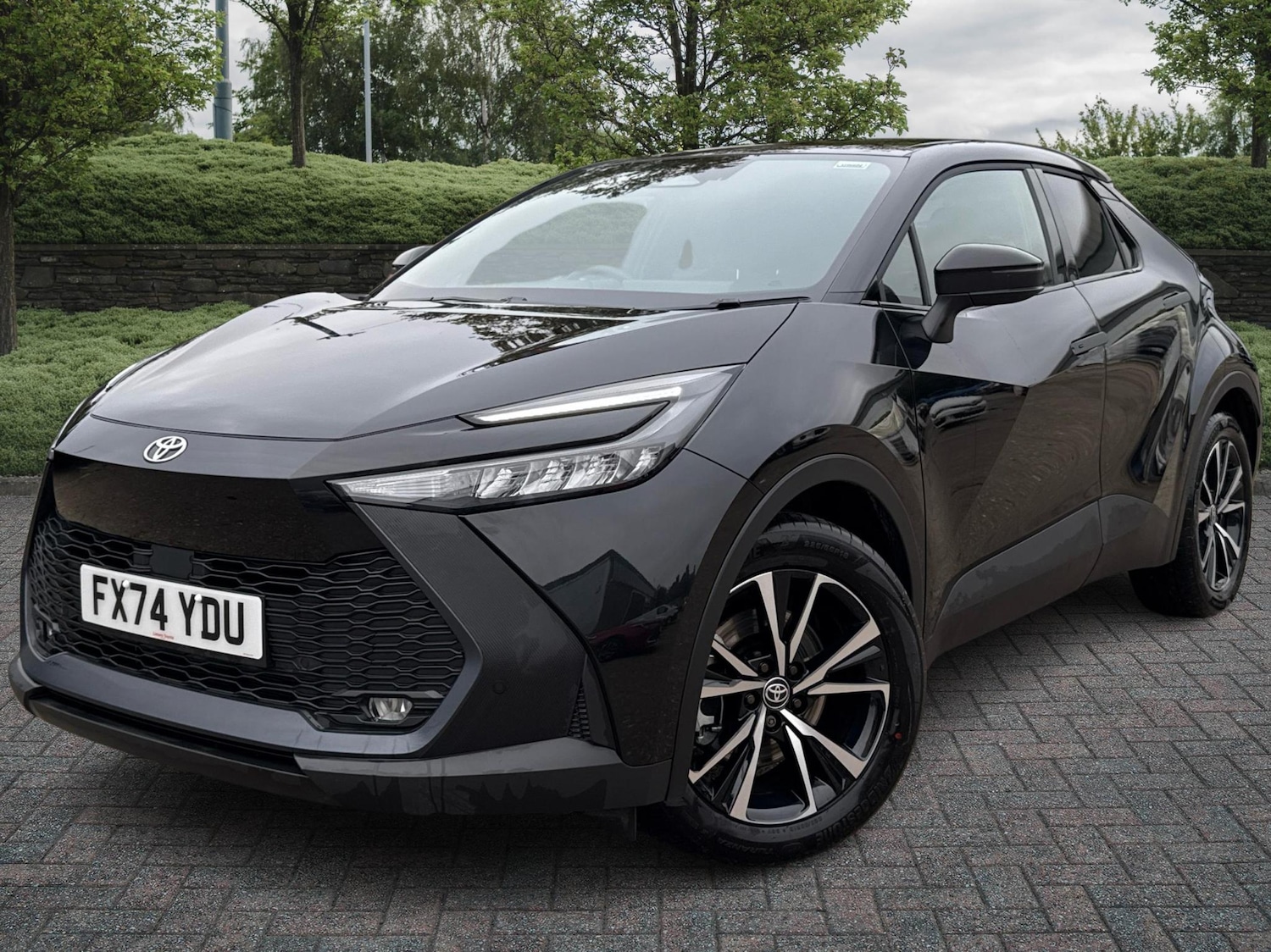 Used Toyota C-HR 2024 for sale - 76168383: Photo 3
