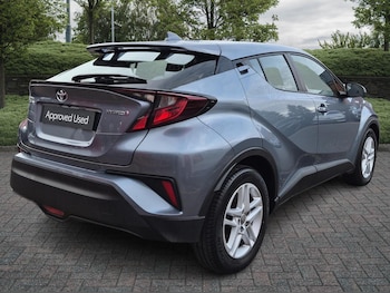 Used Toyota C-HR 2021 for sale - 76410298: Photo