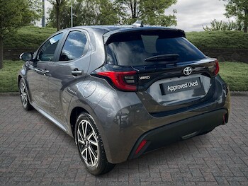 Used Toyota Yaris 2022 for sale - 75748071: Photo