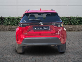 Used Toyota Yaris 2024 for sale - 78336225: Photo