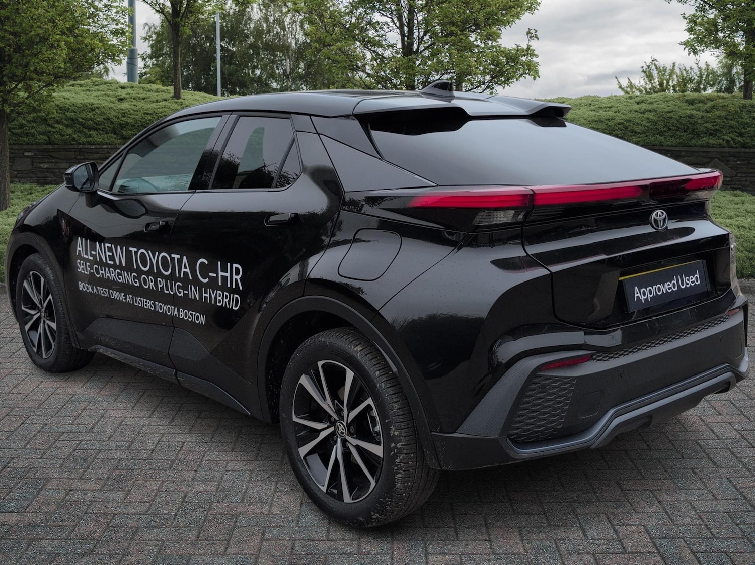 Used Toyota C-HR 2024 for sale - 76168388: Photo 4