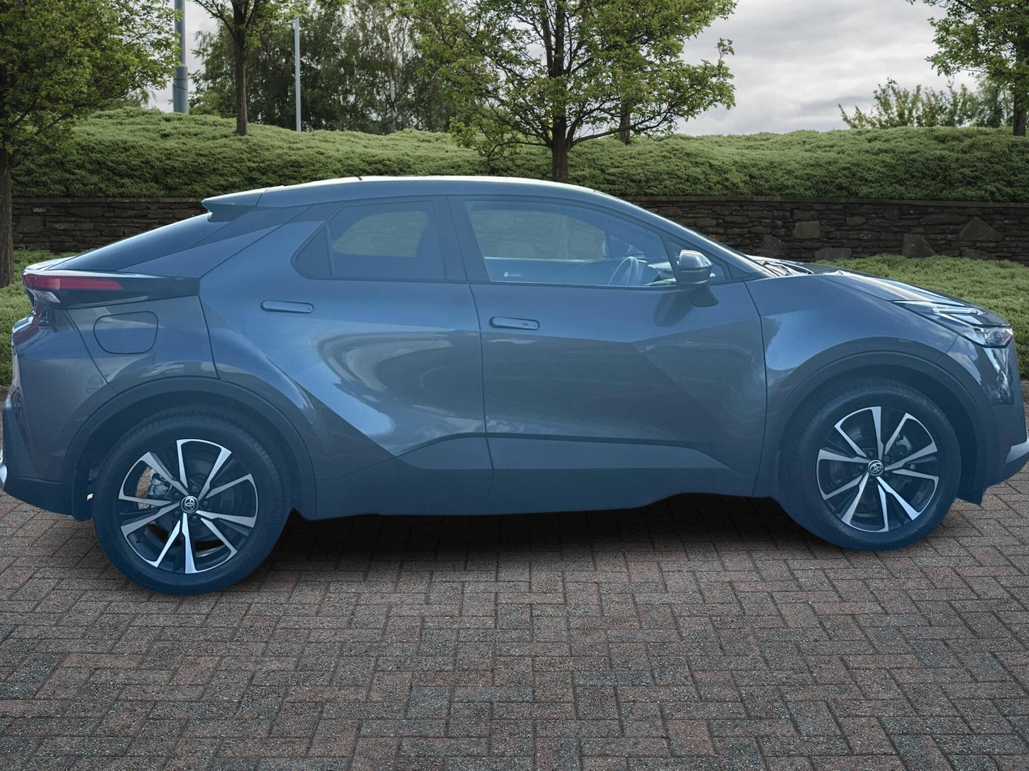 Used Toyota C-HR 2024 for sale - 76500870: Photo 16