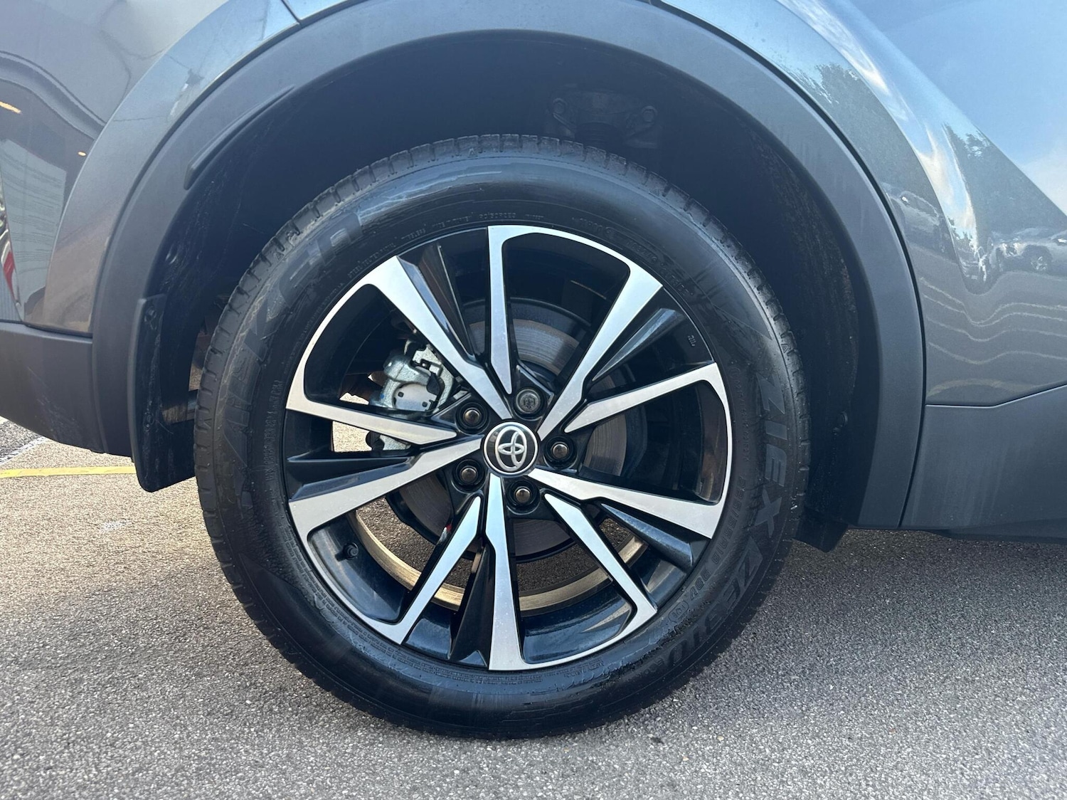 Used Toyota C-HR 2024 for sale - 76500870: Photo 18