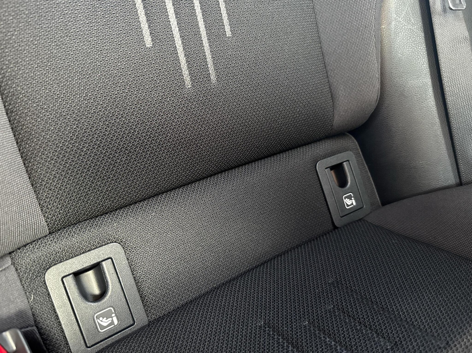 Used Toyota C-HR 2024 for sale - 76500870: Photo 20