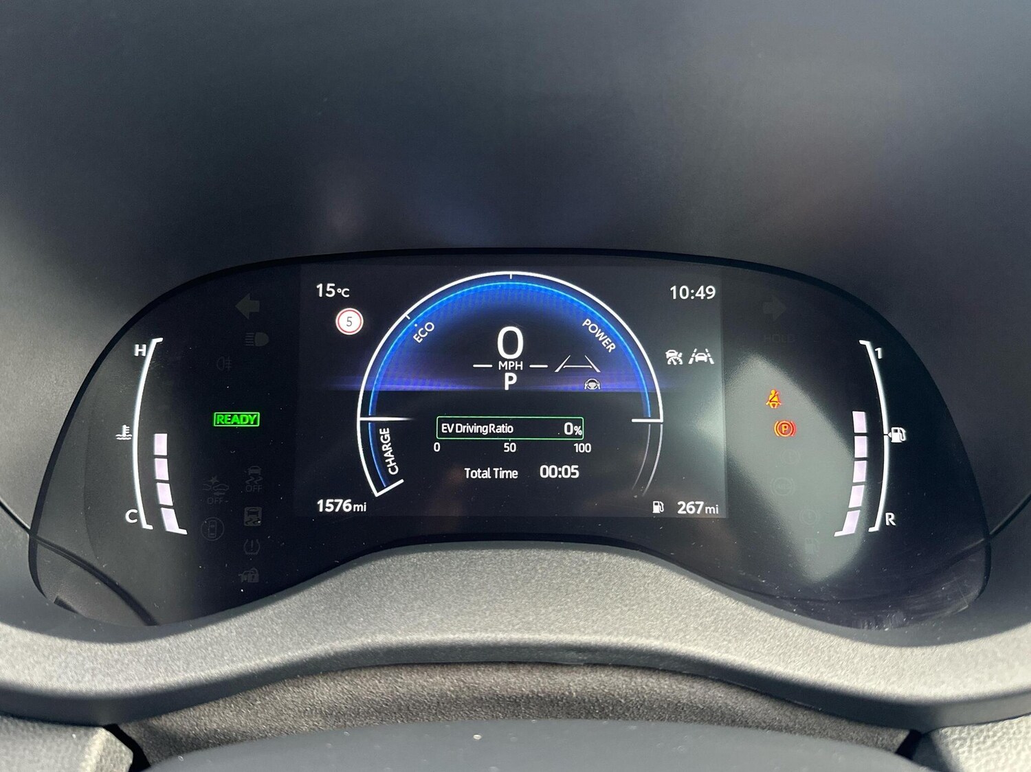 Used Toyota Yaris 2025 for sale - 76381502: Photo 9