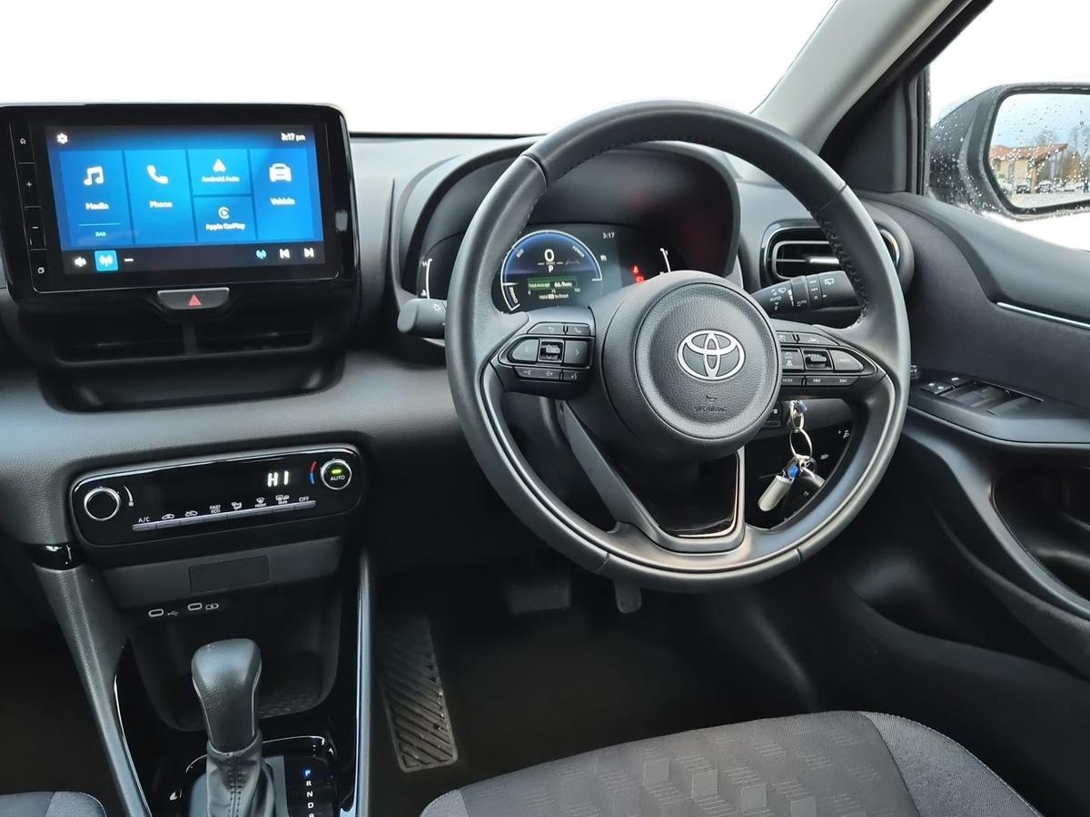 Used Toyota Yaris 2025 for sale - 76800431: Photo 12