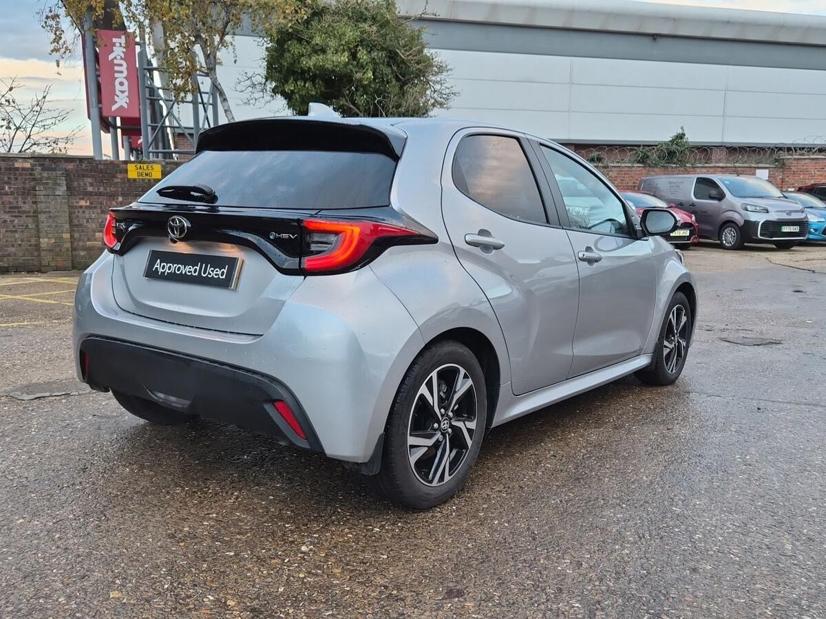 Used Toyota Yaris 2025 for sale - 76800431: Photo 14