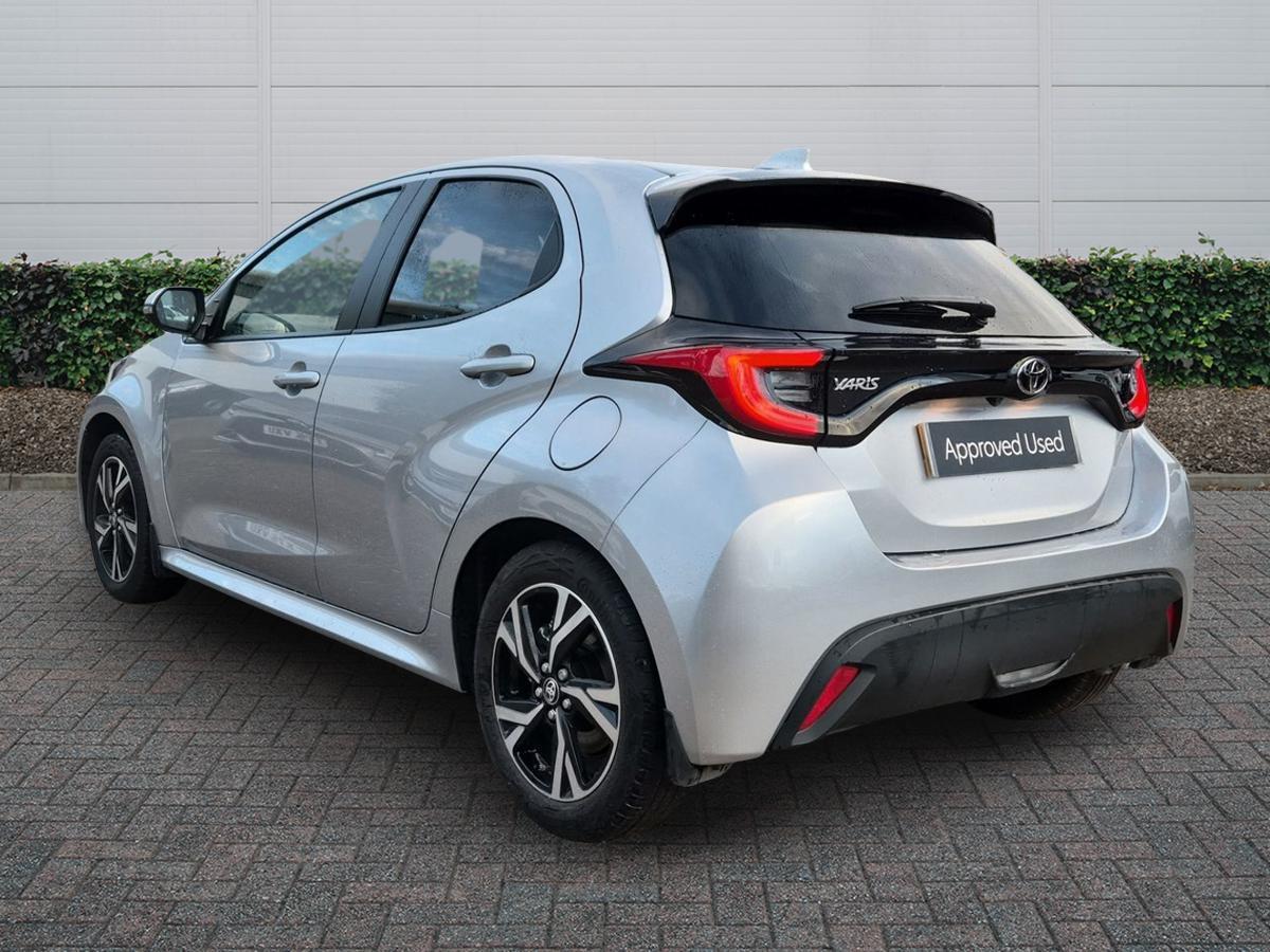 Used Toyota Yaris 2025 for sale - 76800431: Photo 2