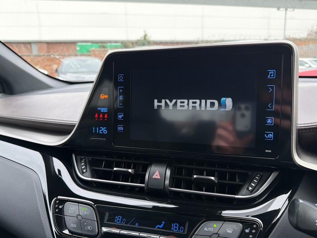 Used Toyota C-HR 2018 for sale - 78021780: Photo 11