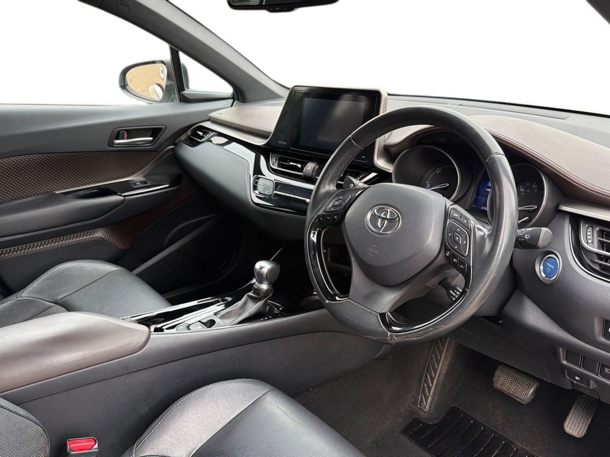 Used Toyota C-HR 2018 for sale - 78021780: Photo 12